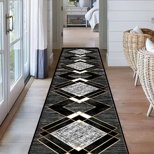 VIKAMA Black Gold Diamond Pattern Rug